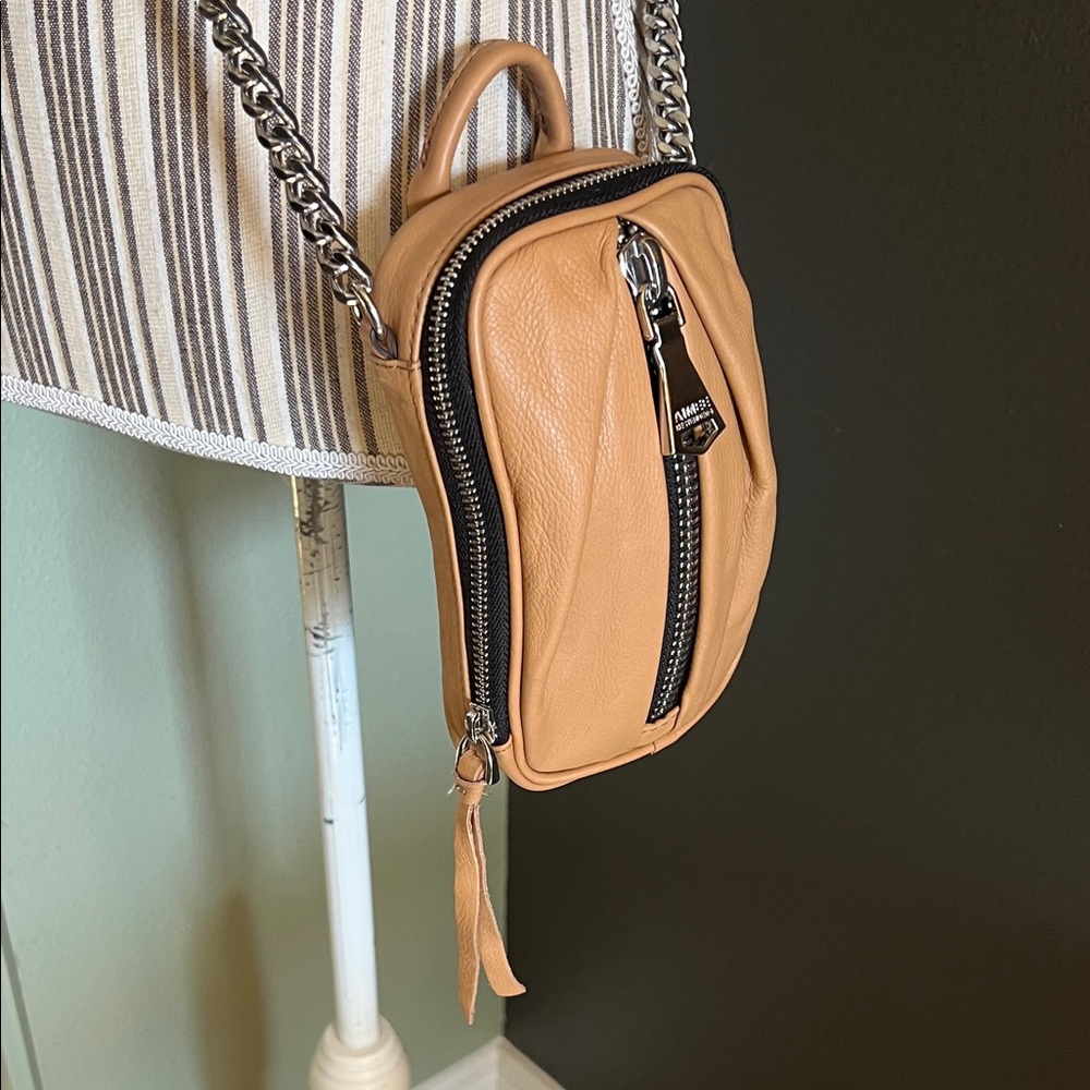Aimee Kestenberg, Tan, Leather Crossbody Bag, CLEAN, EUC - Picture 2 of 8